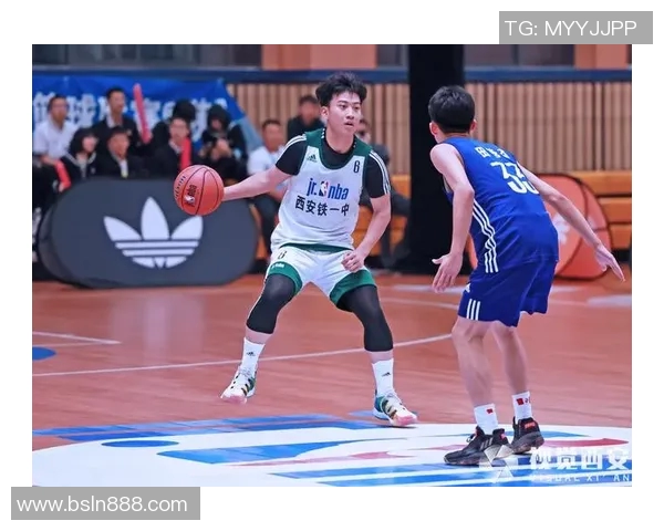 深入分析西安篮球队边路渗透战术的特点与应用策略 深入分析西安篮球队边路渗透战术的特点与应用策略